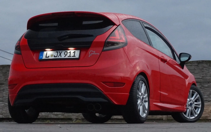 Ford Fiesta cena 22999 przebieg: 130000, rok produkcji 2014 z Kępno małe 172